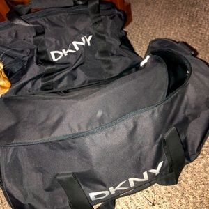 Dkny duffle bags (2)